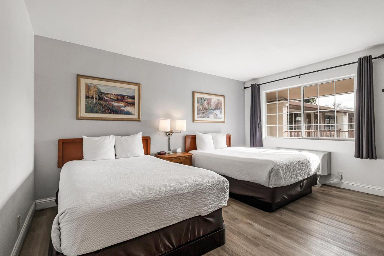 Heritage Inn Express Chico Bagian luar foto